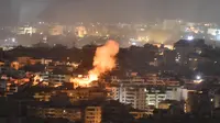 Serangan Israel tersebut dikatakan menargetkan kelompok militan Hizbullah di desa-desa yang dekat dengan perbatasan. (Fadel ITANI/AFP)