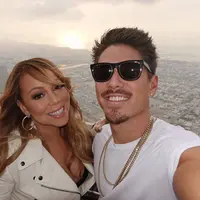 Mariah Carey dan Bryan Tanaka sempat dikabarkan putus beberapa waktu lalu karena masalah keuangan. Namun belakangan, keduanya tersiar kembali bersama dan kini disebut akan segera menikah. (Instagram/mariahcarey)