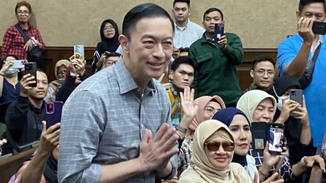 Simpatisan Teriak 'Hidup Tom Lembong' di Sidang Tuntutan Kasus Korupsi Importasi Gula