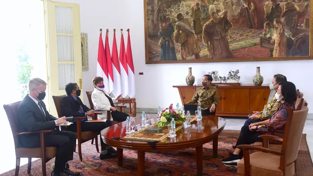 Presiden Jokowi Bersama Perwakilan IMF