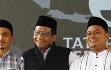 Di Hadapan Civitas Universitas Budhi Dharma, Menko Mahfud Ingatkan Pilih Pemimpin Terbaik