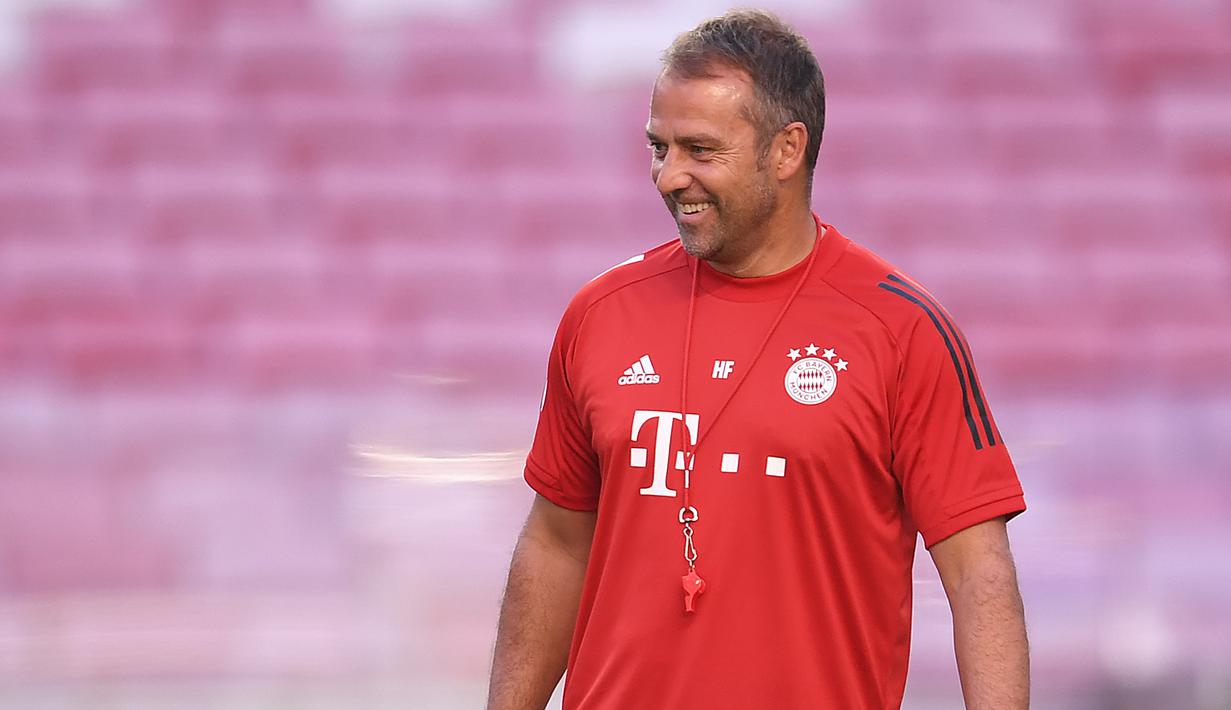 Hansi Flick (Bayern Munchen) - Finalis UEFA Men's Coach of the Year. (AFP/ David Ramos/various sources)