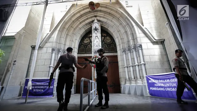 Jelang Ibadah Natal, Personel Gegana dan K9 Sterilkan Gereja Katedral