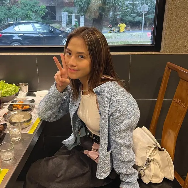 potret makeup Zara Adhisty berzodiak Cancer (instagram/zaraadhisty)