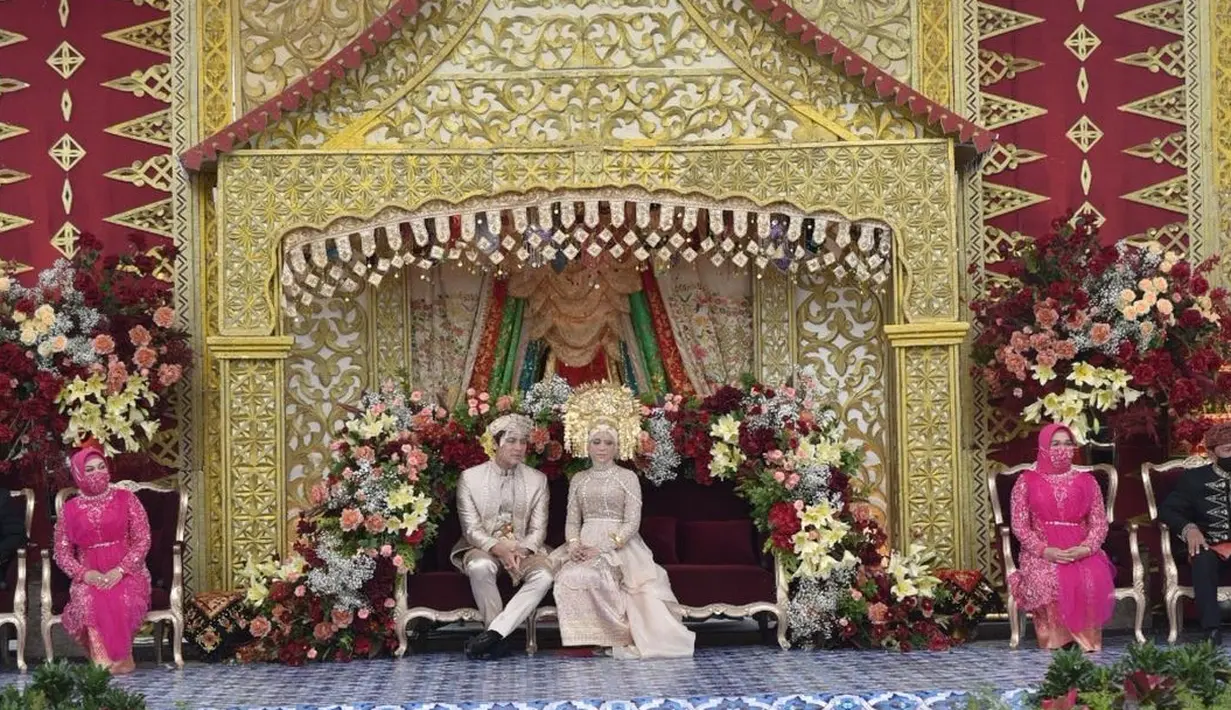 Lesty Billar dan Rizky Billar gelar Manjalang Ka Rumah Mintuo (Instagram/antv_official)