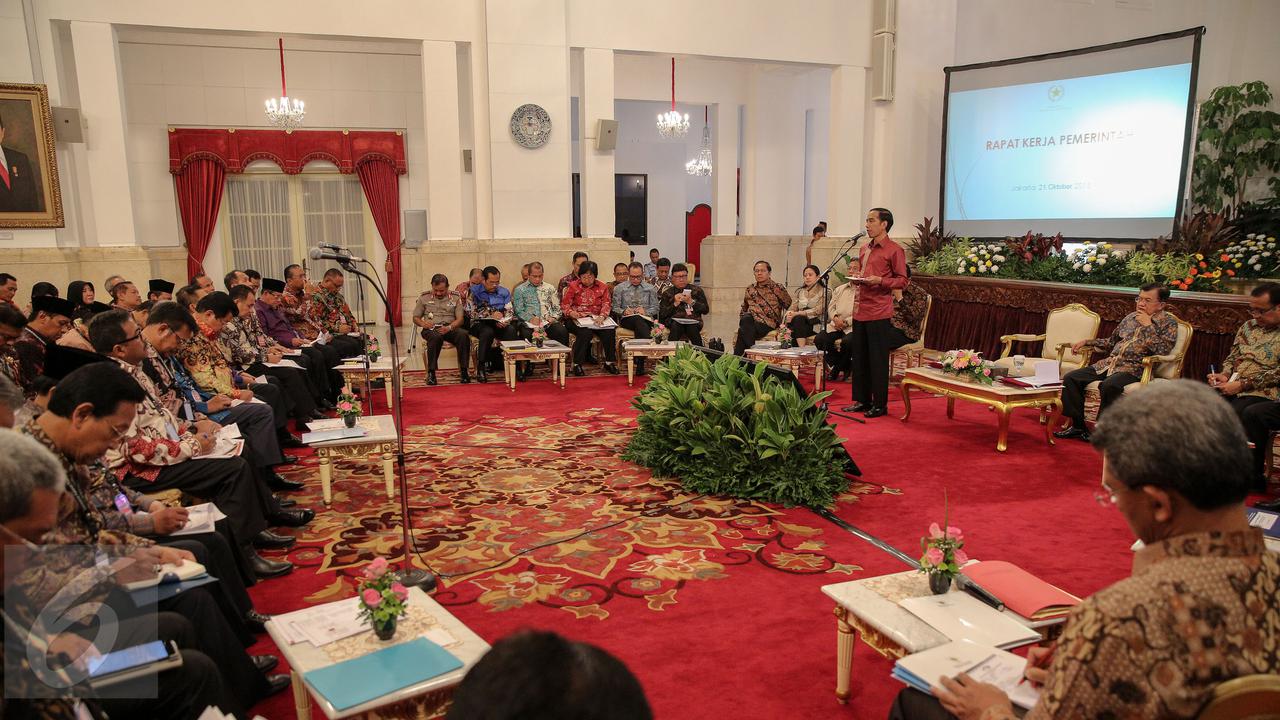 20151021-Jokowi dan Gubernur-Jakarta