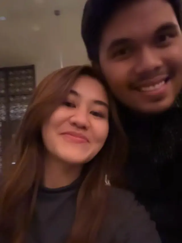 Dikelilingi Orang Tersayang, 6 Potret Gaya Thariq Halilintar Rayakan Ultah ke-25 Bareng Aaliyah Massaid-Atta Halilintar