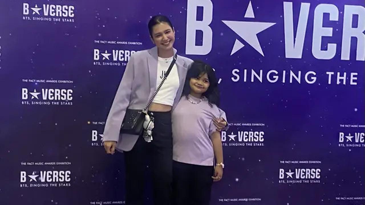 5 Gaya Publik Figur dengan Busana Ungu di Purple Carpet Pameran BTS BSTARVERSE