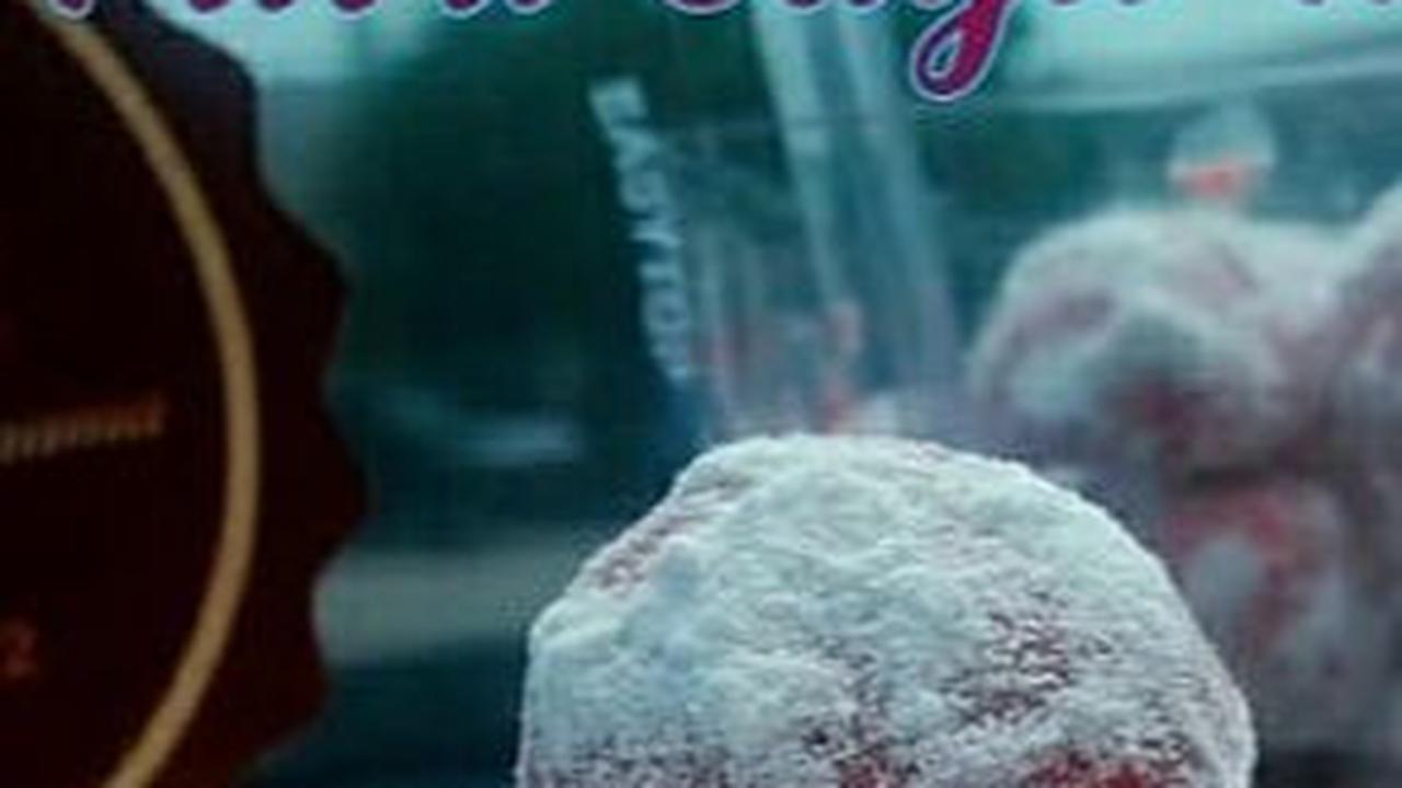 9. Resep Kue Putri Salju Red Velvet<br>