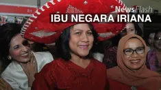 Dalam perkenalan itu Jokowi memperkenalkan Ibu Iriana. Jokowi menjelaskan bahwa nama istrinya tersebut diambil dari kata Irian.