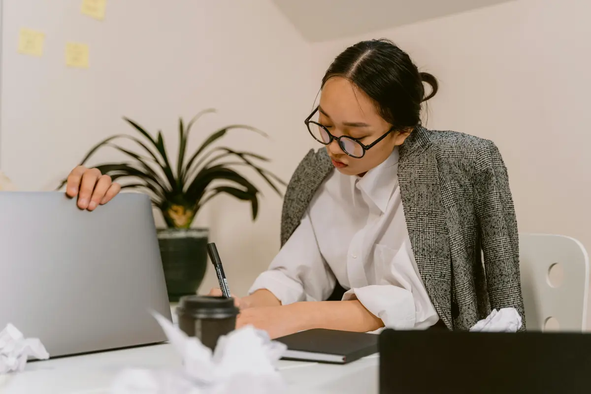 Kenali Metode Deep Work yang Ampuh Atasi Distraksi Saat Kerja