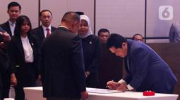 Pelantikan ini dipimpin langsung oleh Ketua KONI Pusat Marciano Norman.  (Liputan6.com/Herman Zakharia)