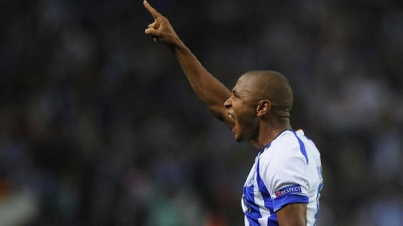 Chelsea incar winger Porto, Yacine Brahimi?