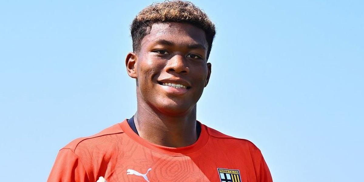 Harga Maignan Bikin Keder, Kiper Jepang Zion Suzuki Jadi Target MU