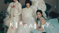 NewJeans Tebar Pesona di Sampul Majalah Vogue Korea, Min Hee Jin Terlibat Jadi Direktur Kreatif