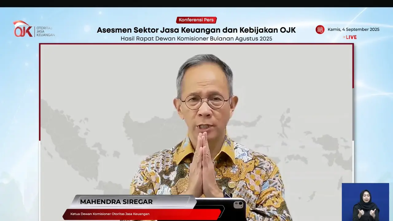 Ketua Dewan Komisioner Otoritas Jasa Keuangan (OJK) Mahendra Siregar dalam konferensi pers RDKB Agustus 2025, Kamis (4/9/2025). (Foto: tangkapan layar/Tira Santia)