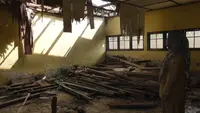 SD di Lampung Rusak Parah, Ruang Guru Jadi Kelas dan Siswa Belajar Bergantian