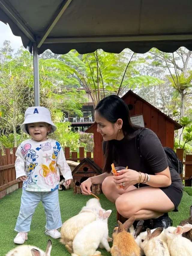 Ghea D'Syawal pulang kampung ke Indonesia usai dua tahun tinggal di Belanda dan Belgia (Foto: Instagram: fandefsulsel/jesse_boon)