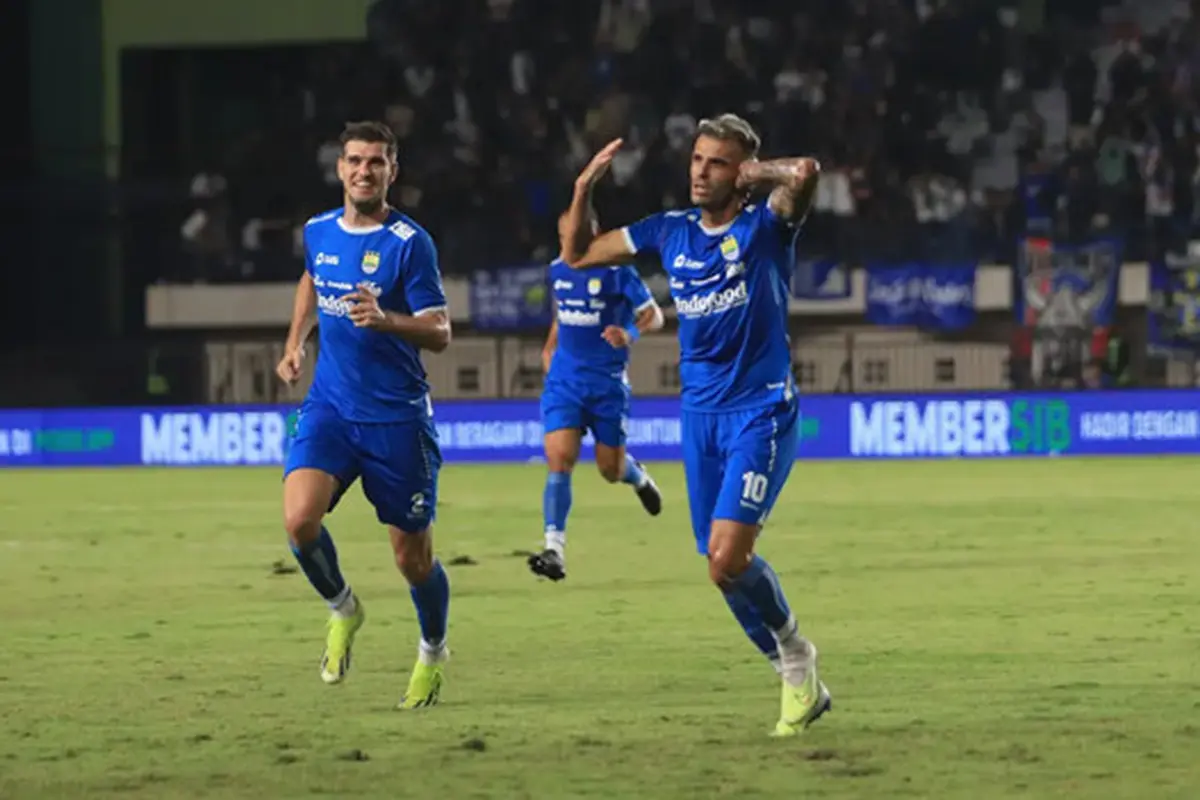 Persib vs PSIS Semarang