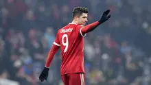 Striker Bayern Munchen, Robert Lewandowski menjadi buruan utama Real Madrid pada musim panas 2018. (John MACDOUGALL / AFP)