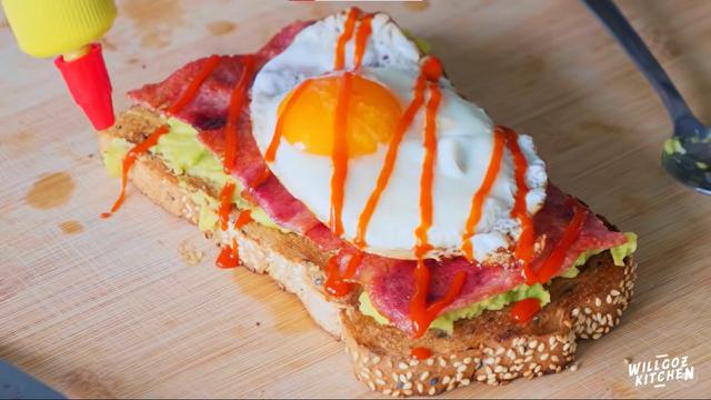 3 Resep Praktis Kreasi Roti Bakar, dari Popcorn Karamel hingga Anti-Vegan