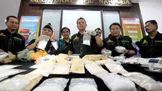 Direktorat Tindak Pidana Narkotika Mabes Polri berhasil mengungkap penyeludupan 4,3 Kg sabu (Liputan6.com/Faizal Fanani)