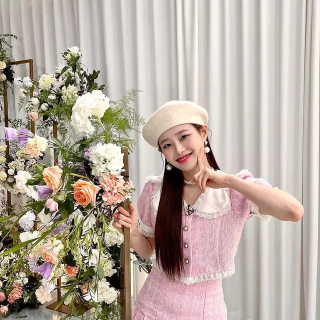 Potret Chuu Loona