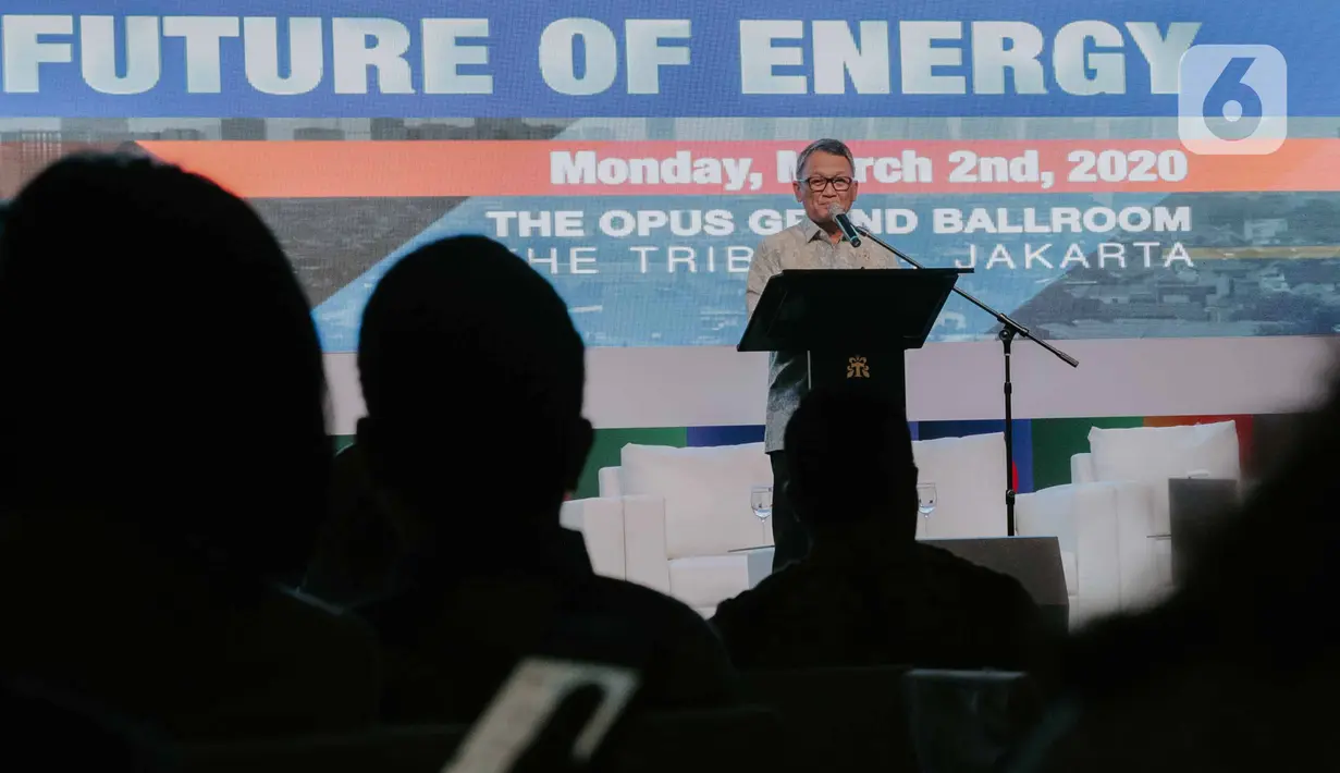 Menteri ESDM  Arifin Tasrif memberikan sambutan dalam pembukaan Jakarta Energy Forum 2020 di Jakarta, Senin (2/3/2020). Jakarta Energy Forum 2020 tersebut mengangkat tema ‘The Future of Energy’. (Liputan6.com/Faizal Fanani)
