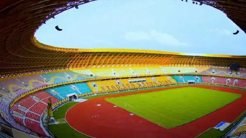 Stadion Utama Riau Pekanbaru.