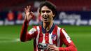 4. Joao Felix (5 gol) - Pemain berusaia 21 tahun ini perlahan mulai menunjukan kualitasnya sebagai penyerang kualitas dunia. Joao Felix tercatat telah mencetak 5 gol dari 7 penampilannya bersama Atletico Madrid di Liga Spanyol. (AFP/Pierre-Philippe Marcou)