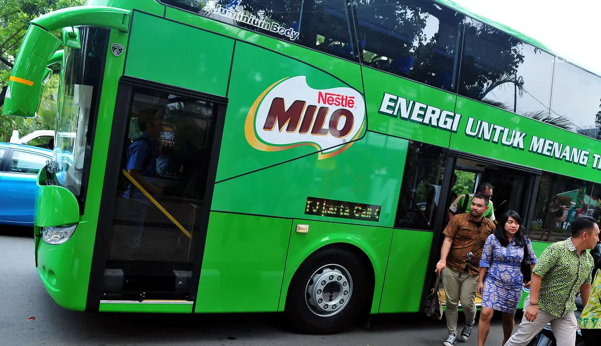Raja Jalan Raya: Menjelajahi Dunia Merek Bus Pariwisata di Indonesia