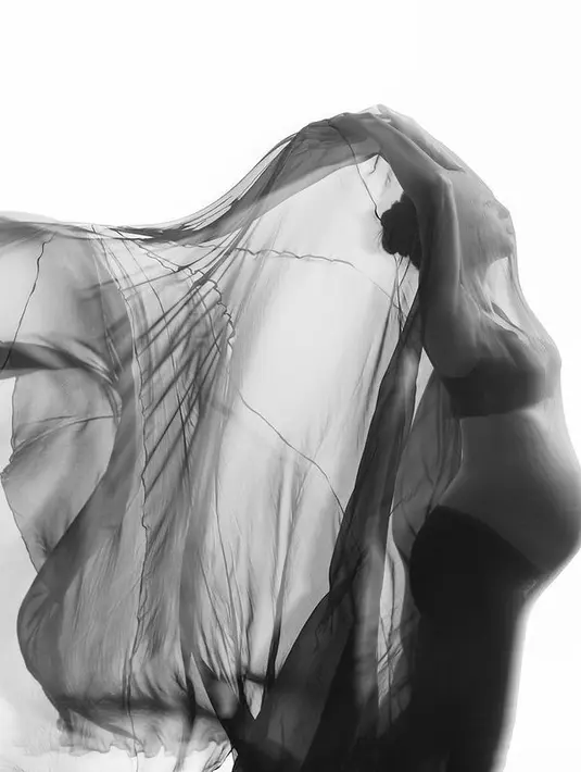 [Instagram/julstelle]