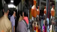 Bangunan 2 Lantai Dikosongkan Paksa hingga Tradisi Serentaun 