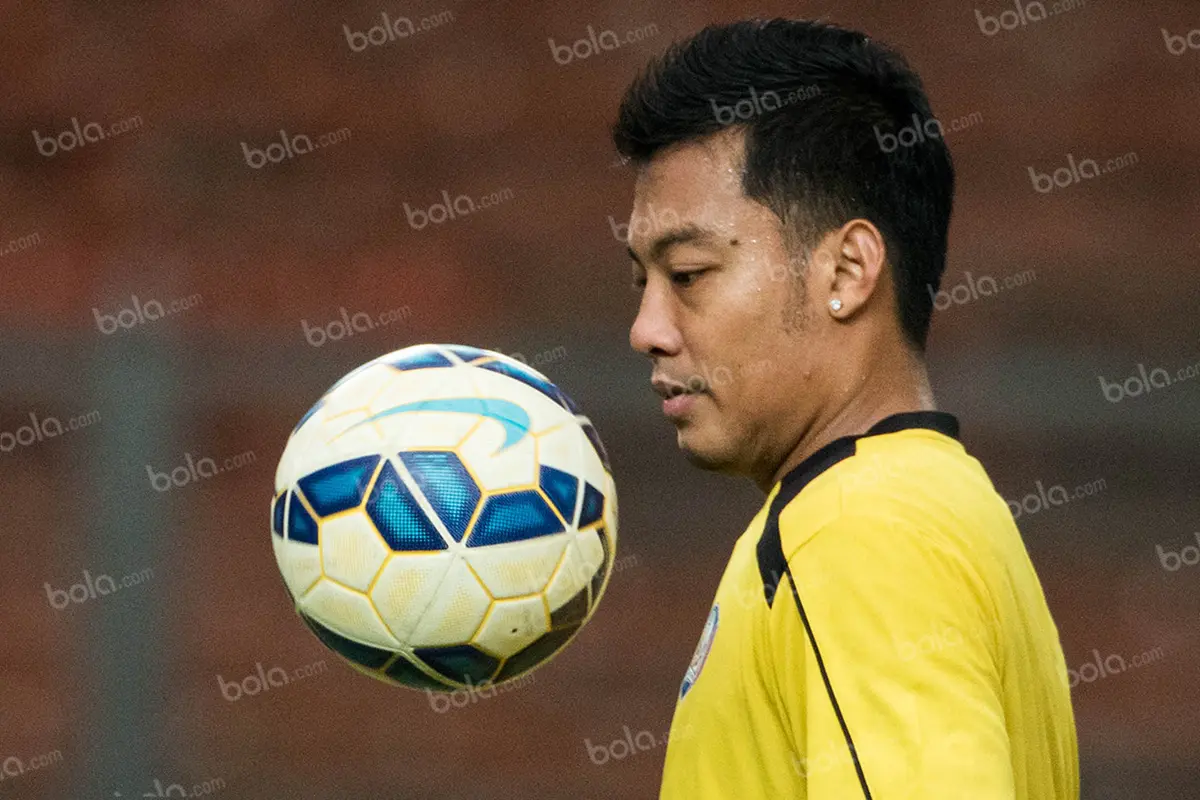 Bola.com Arema Cronus Hamka Hamzah