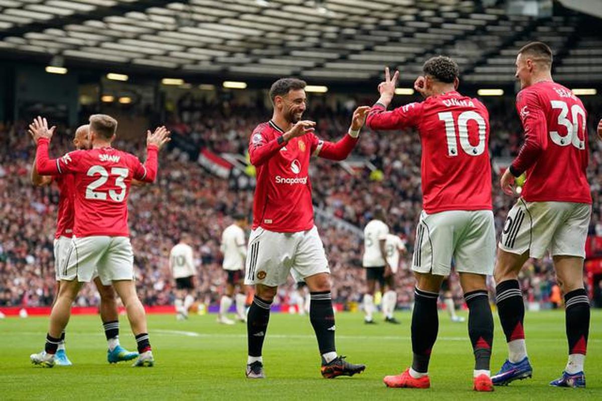 Galatasaray Jadikan Bruno Fernandes Target Impian, MU Siaga Penuh