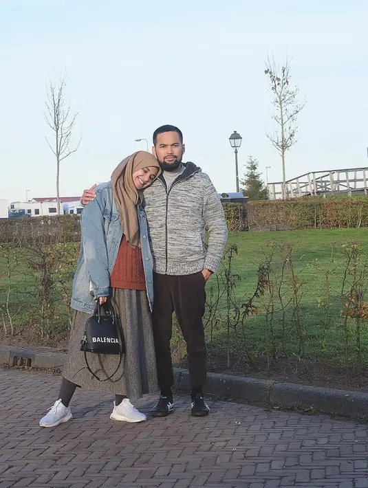 Shireen Sungkar dan Teuku Wisnu