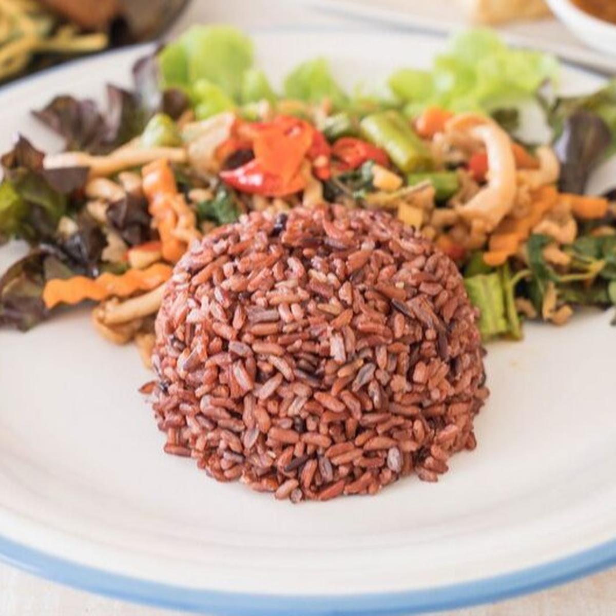 Bikin Kuat Puasa Sampai Maghrib, Ini 9 Makanan yang Cocok untuk Sahur
