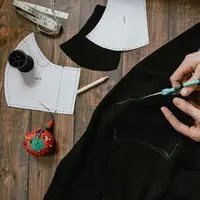 Cara menyulap pakaian jadul jadi terlihat high-fashion (dok. Unsplash)