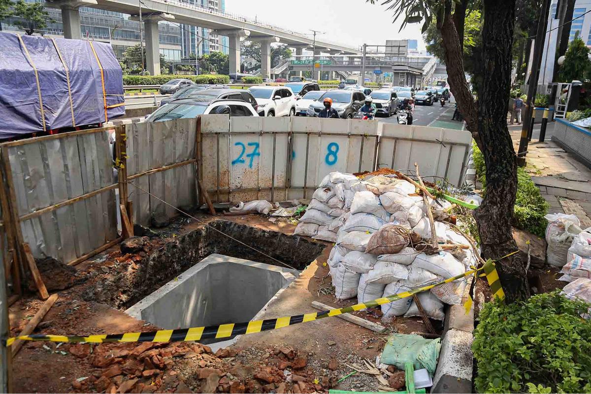 FOTO: Proyek Galian Bikin Macet di Sejumlah Titik di Ibukota Jakarta
