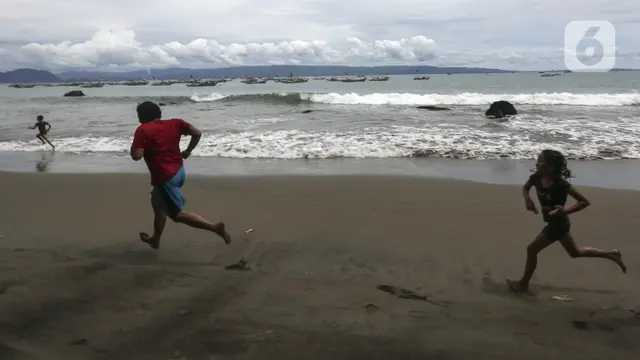 FOTO: PPKM Level 1, Warga Kembali Berlibur