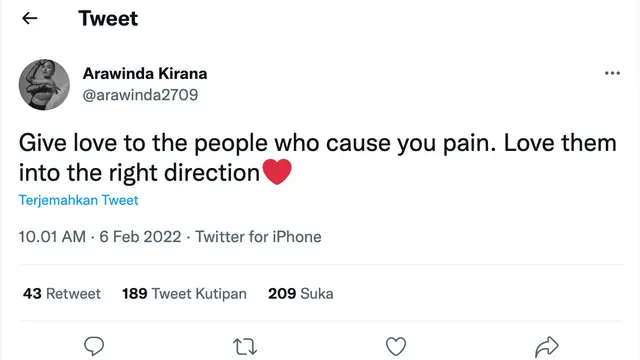Cuitan Arawinda Kirana yang dirujak netizen. (Foto: Dok. Twitter @arawinda2709)