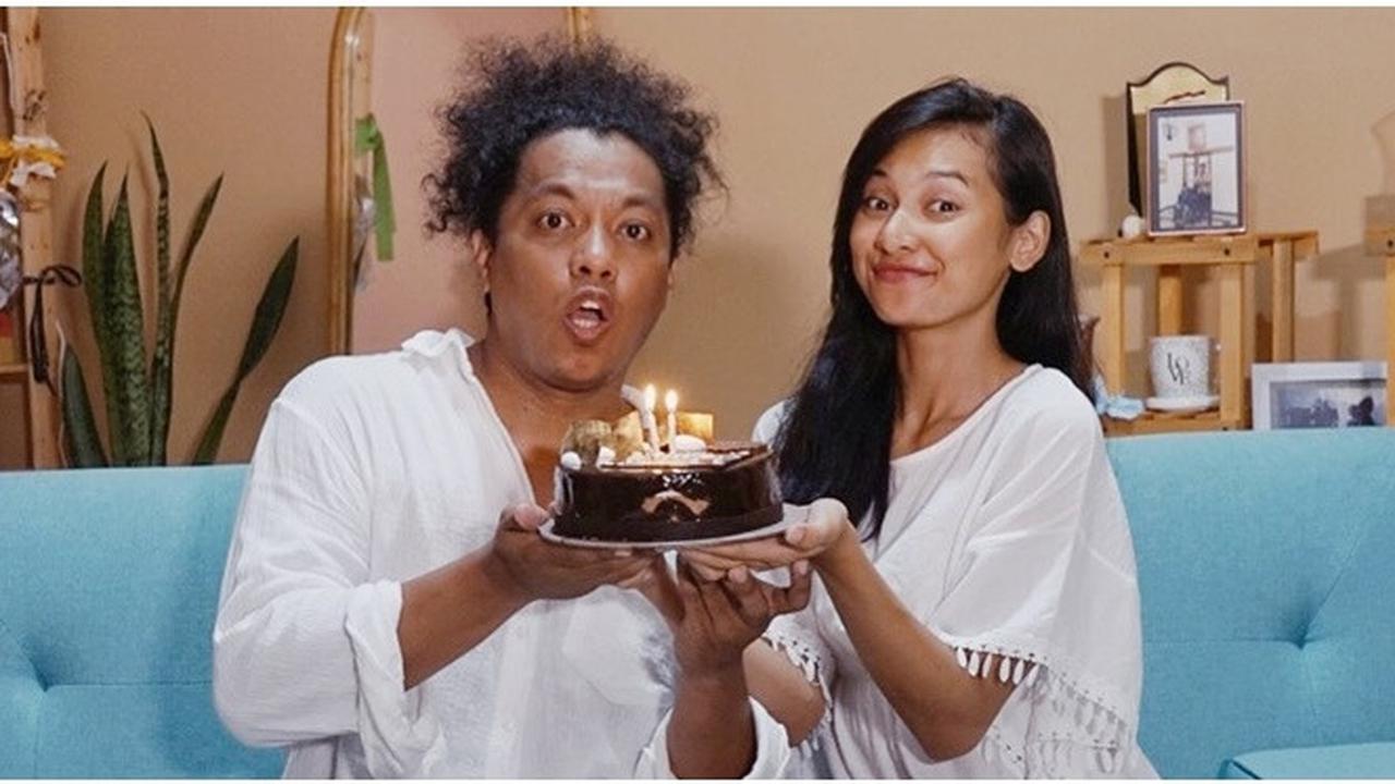 6 Momen Ultah Arie Kriting yang ke-36 Tahun, Dapat Kejutan dari Indah Permatasari