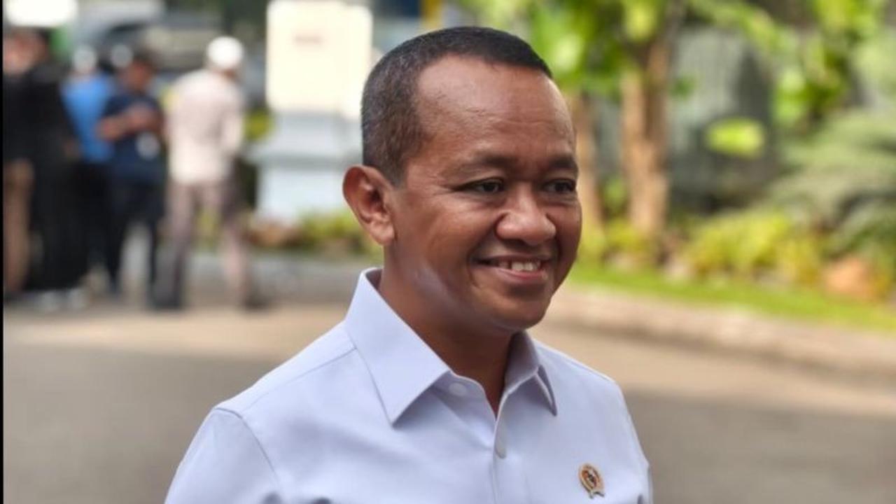 Bahlil Lahadalia Angkat Bicara: Bantah Penukaran Jabatan Dito Ariotedjo Menpora dengan BP2MI, Hak Prerogatif Presiden?