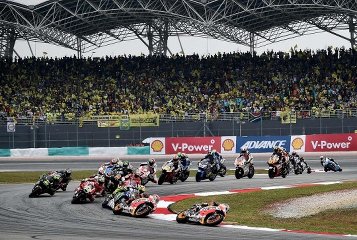 Dani Pedrosa melesat di posisi terdepan MotoGP Malaysia 2015