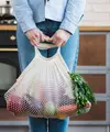Bring you own bag. (Photo: Freepik)