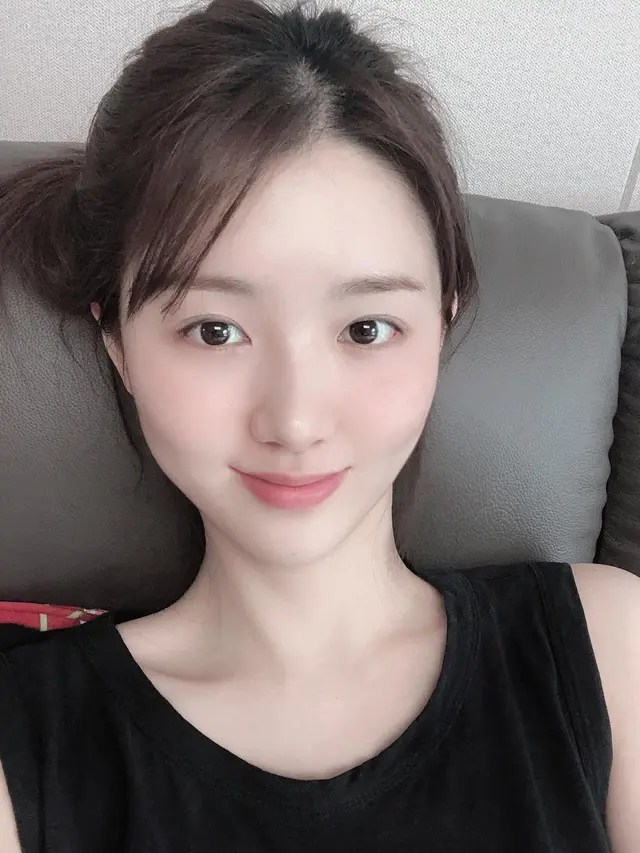 Baek Seo Yi. (Instagram/ o.o__ee)