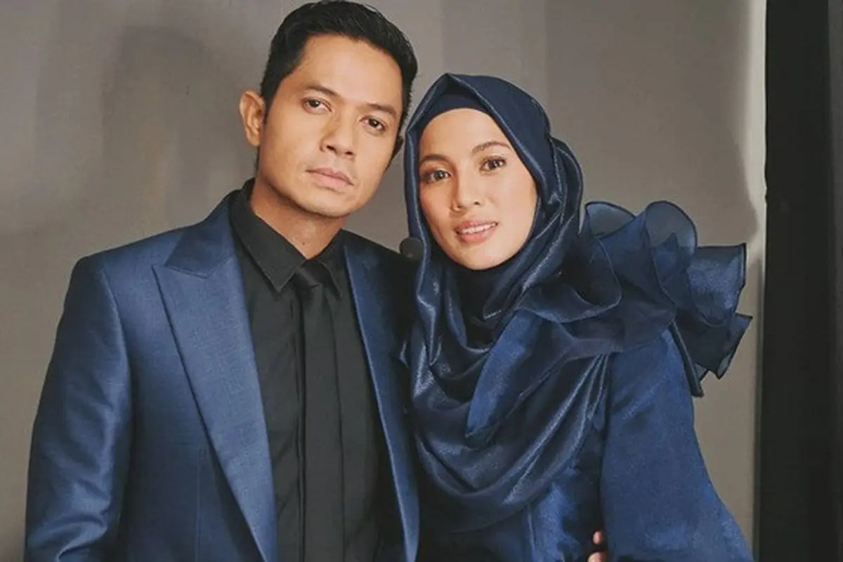 7 Potret Dude Harlino dan Alyssa Soebandono Pakai Baju Couple, Jadi Inspirasi
