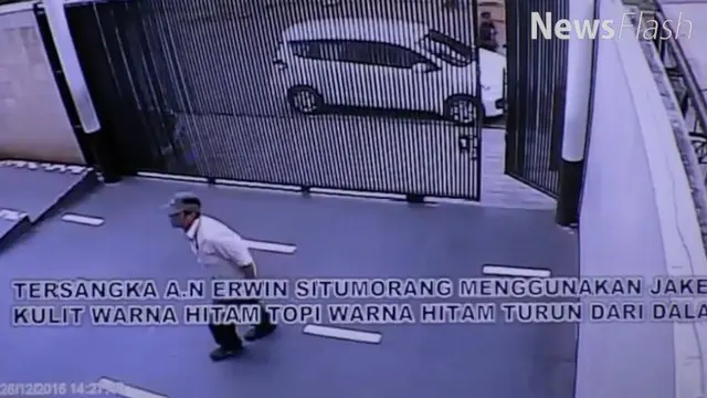  Kapolda Metro Jaya Inspektur Jenderal M Iriawan merilis kasus perampokan sadis di rumah Dodi Triono, Jalan Pulomas Utara, Jakarta Timur, yang terjadi Senin, 26 Desember 2016. 
