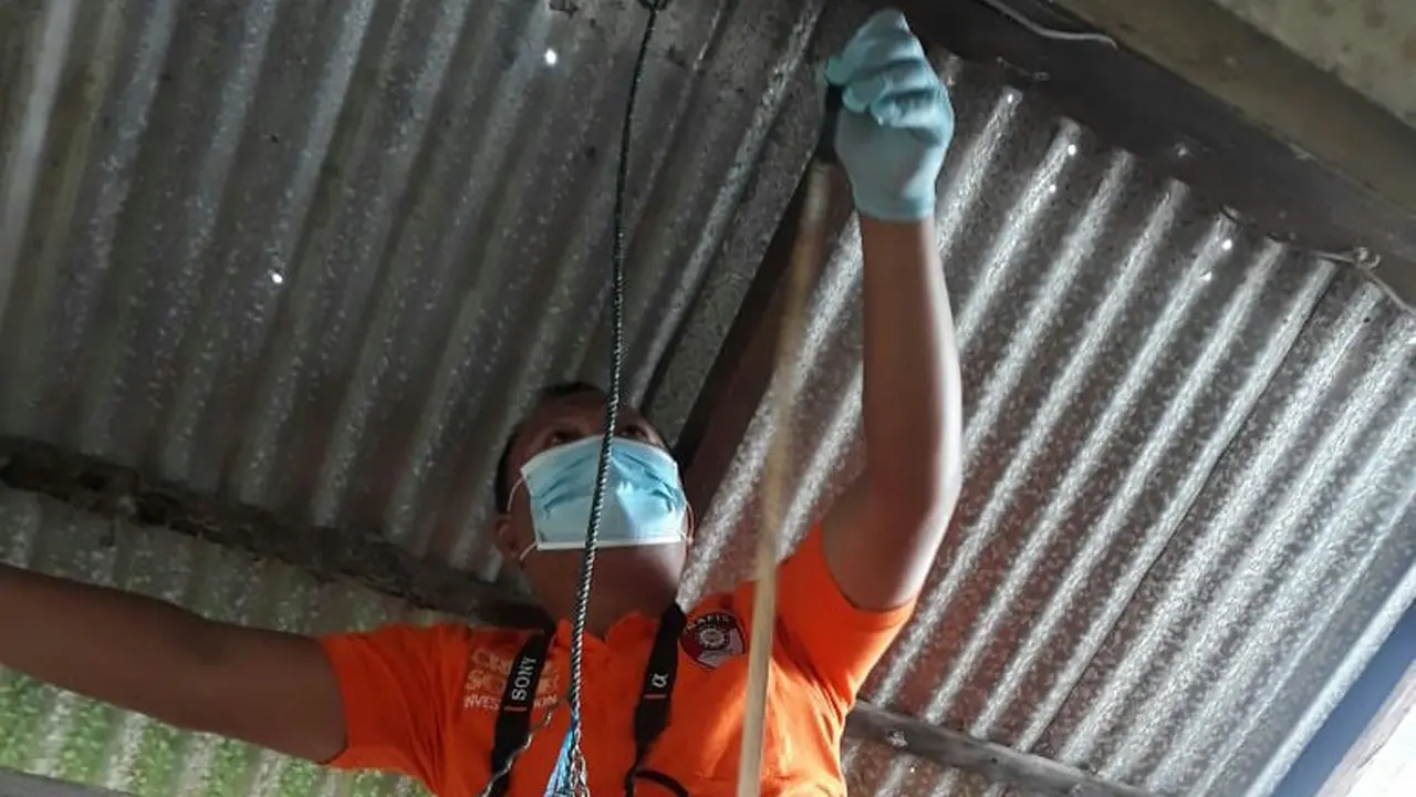 Richard memilih mengakhiri hidupnya dengan gantung diri di di kamar mandi rumahnya, di Minahasa Jumat (31/7/2020) sekitar pukul 10.00 Wita.