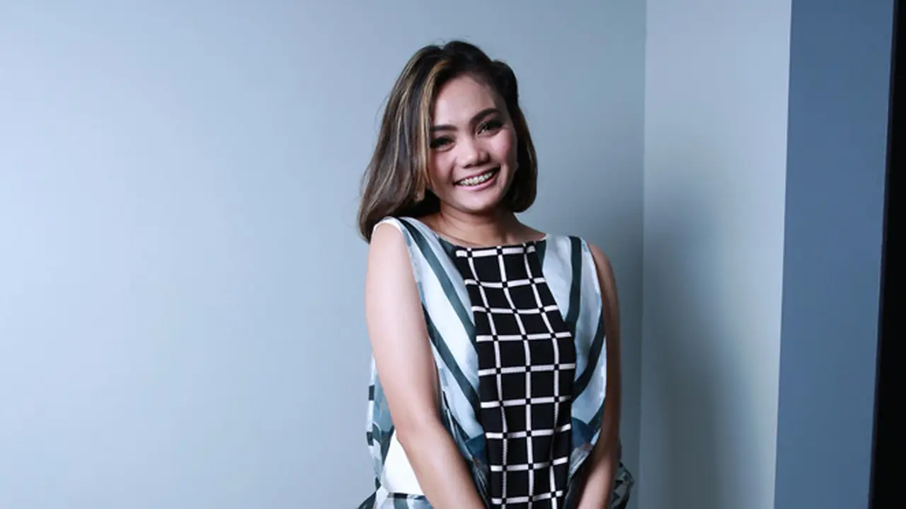 [Bintang] Eksklusif Rina Nose